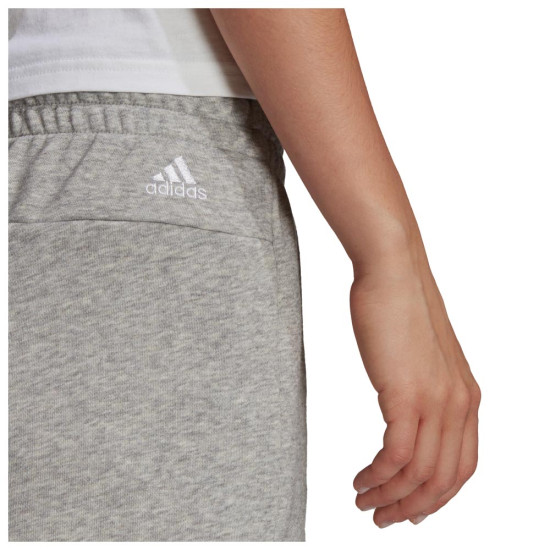 Adidas Γυναικείο σορτς Essentials Slim Logo French terry